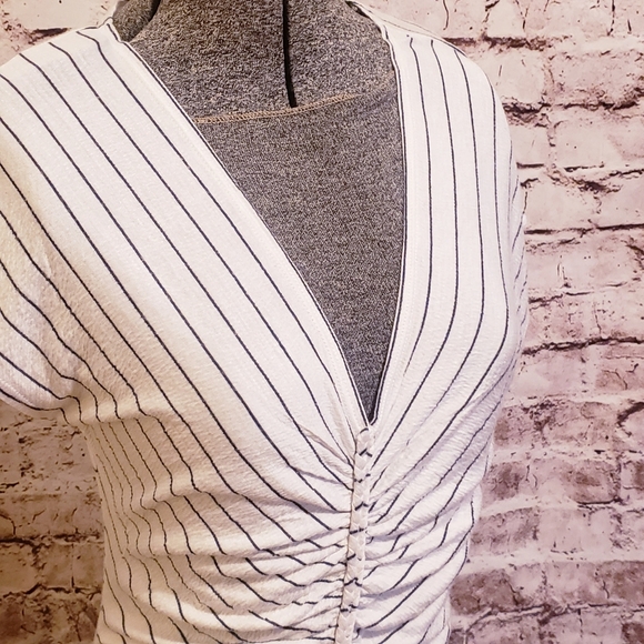 NWT Max Studio Black and White Stripe Top Ruched Front with Braid Trim Small - Picture 2 of 6